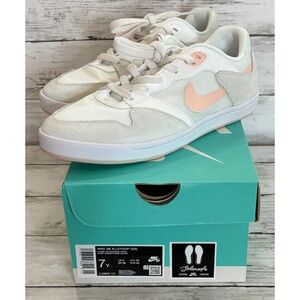 NEW Nike Big Kid’s SB Alleyoop Skate Shoes (Size 7Y)